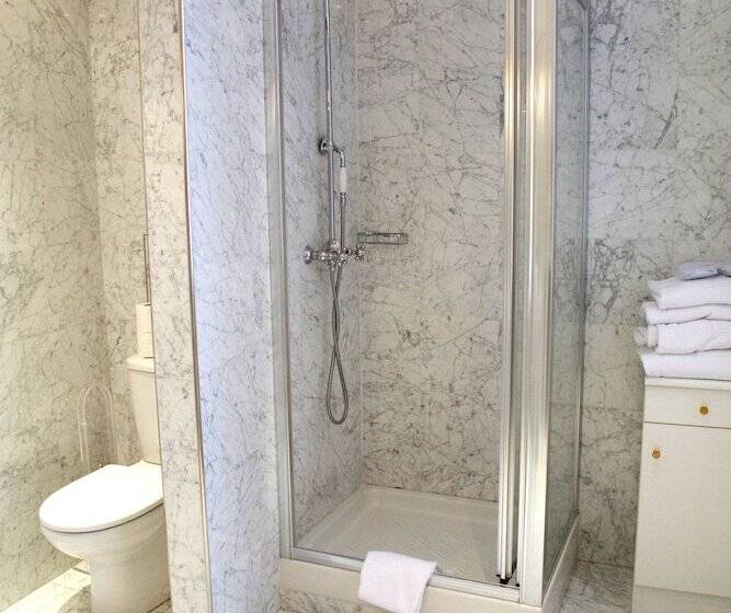 اتاق استاندارد, Grand Hôtel Des Ambassadeurs