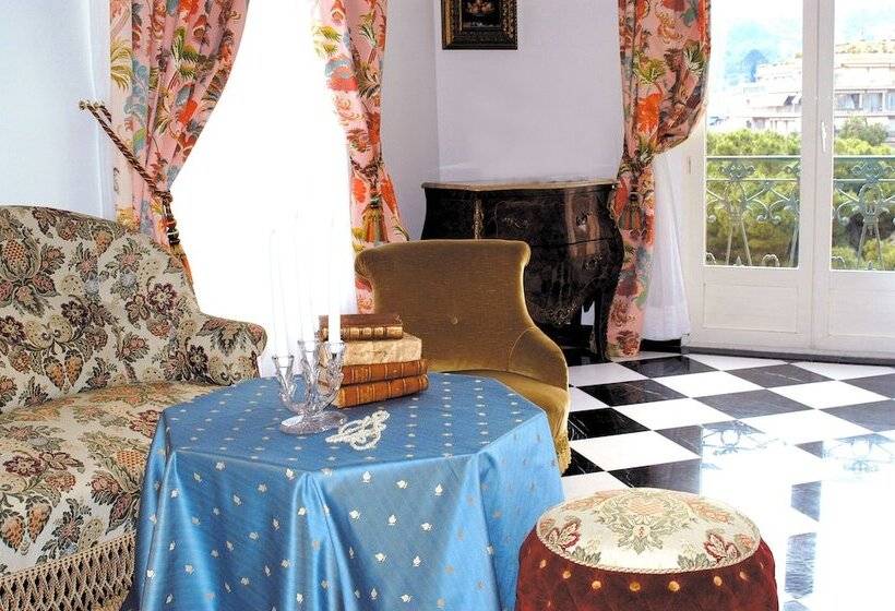 سوییت جونیور, Grand Hôtel Des Ambassadeurs