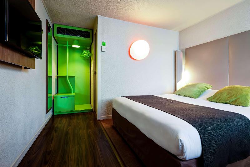 Номер Стандарт, Campanile Evry Ouest Corbeil Essonnes