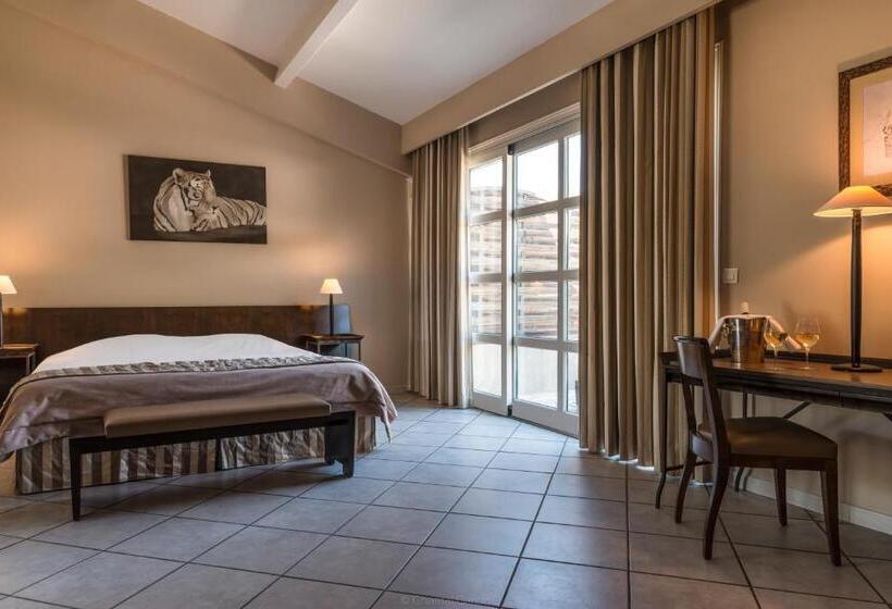 سوییت, Hôtel La Magnaneraie