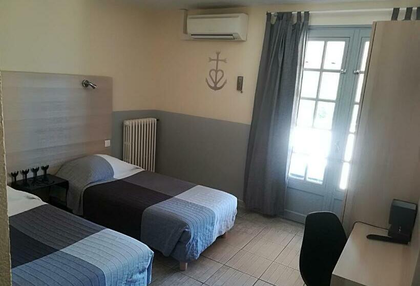 اتاق استاندارد با تراس, Clamador