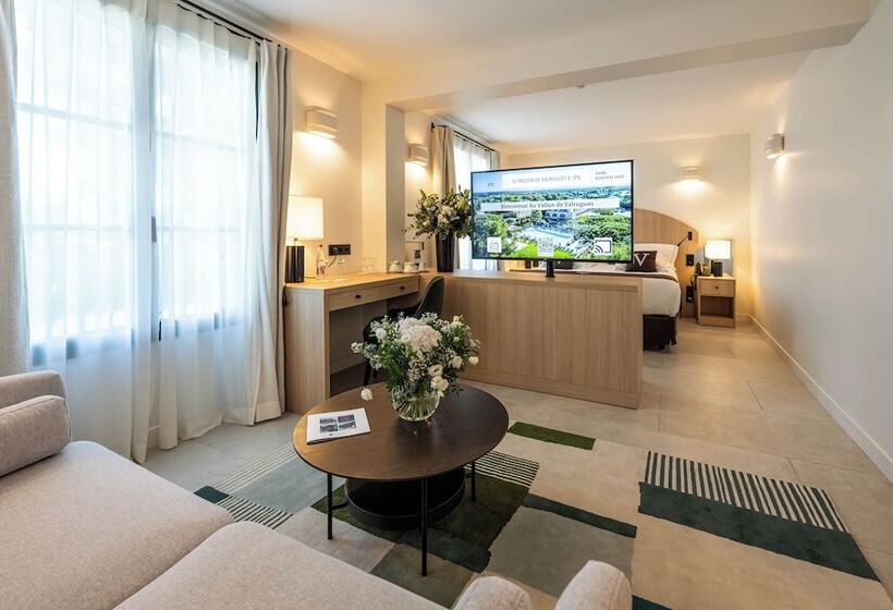 سوییت جونیور, Le Vallon De Valrugues Hotel Spa & Villas
