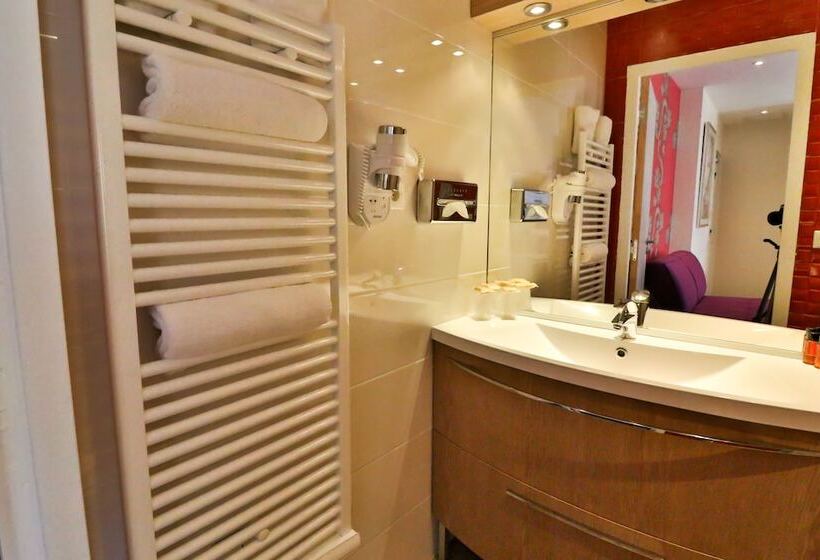 Номер Комфорт, Hôtel Provençal