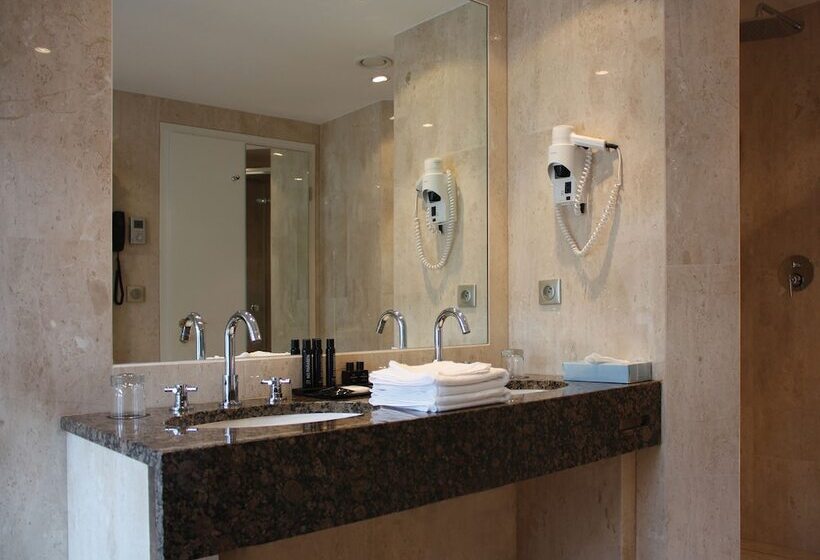 اتاق لوکس, Hôtel Régent Contades