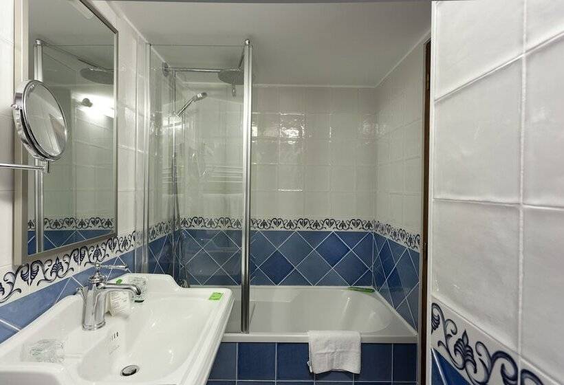 Номер Стандарт, Auberge Saint Pierre