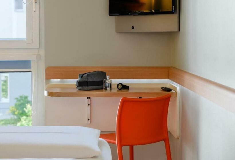 اتاق استاندارد سه نفره, Ibis Budget Besançon Centre Gare