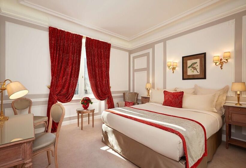 Chambre Supérieure, Regina Louvre