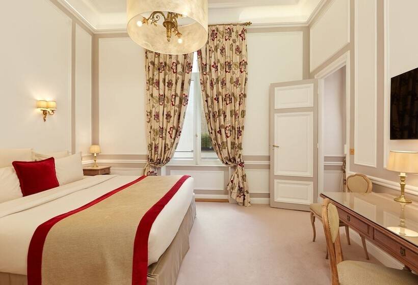 Suite Prestige, Regina Louvre