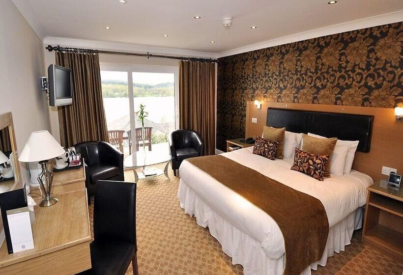 اتاق پریمیوم با چشم‌انداز دریاچه, Beech Hill Hotel & Spa