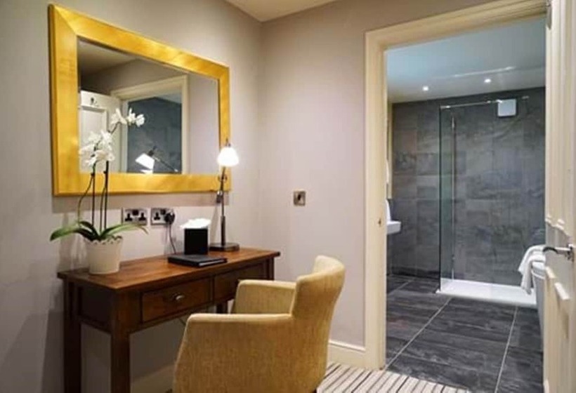 Люкс Повышенной Комфортности, Feversham Arms Hotel & Verbena Spa