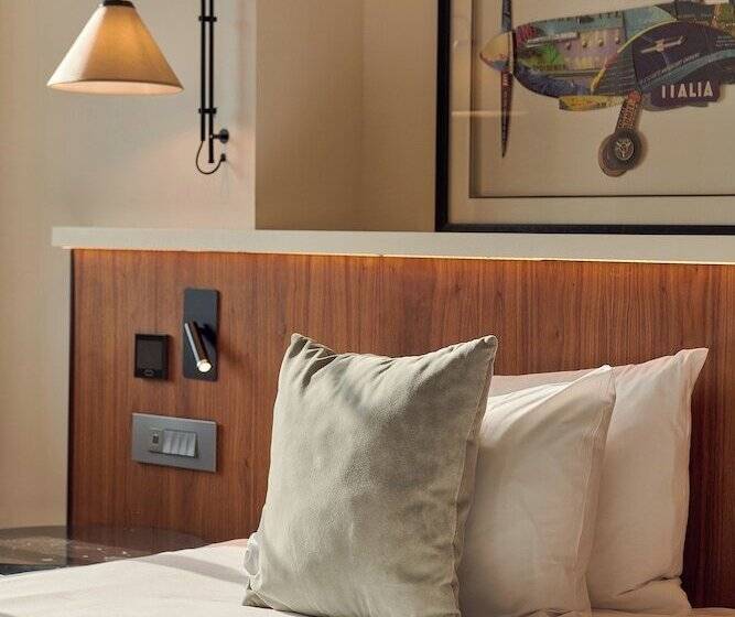 Habitación Estándar Comunicada, Melia White House