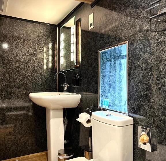 غرفة قياسية سرير كينج, Royal Oak Appleby