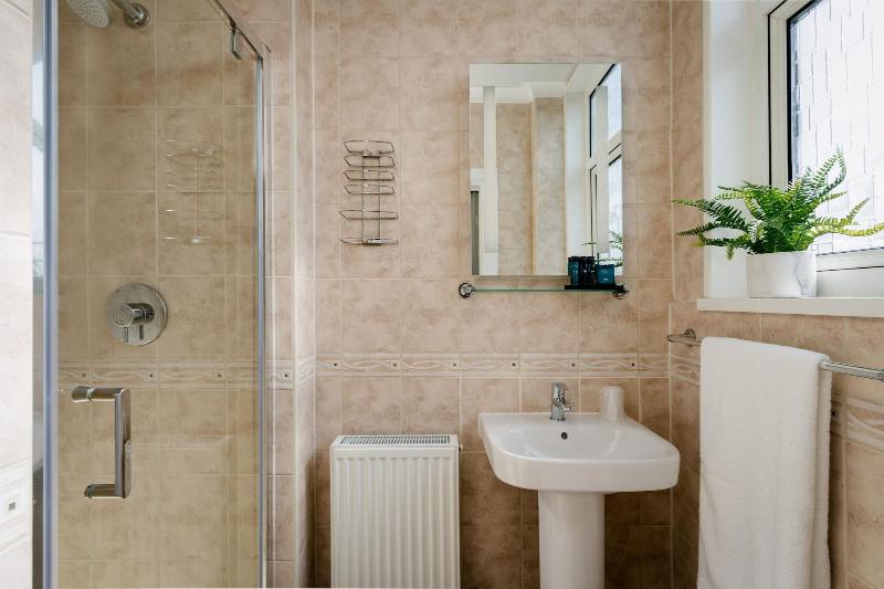 اتاق استاندارد یک نفره, St Andrews