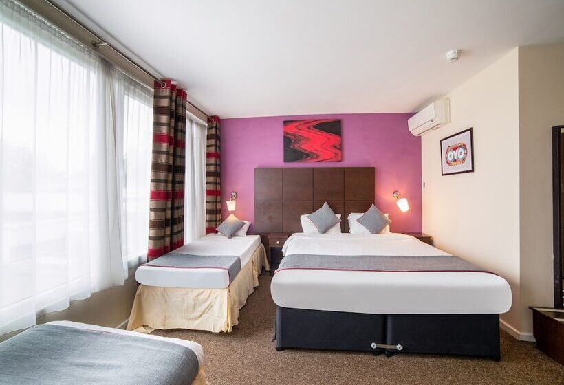 Quarto Quádruplo Standard, The Chiltern