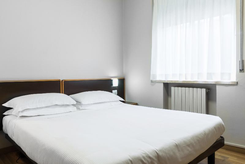 장애인을 위한 스탠다드 룸, Holiday Inn Runcorn M56 Junction 12, An Ihg