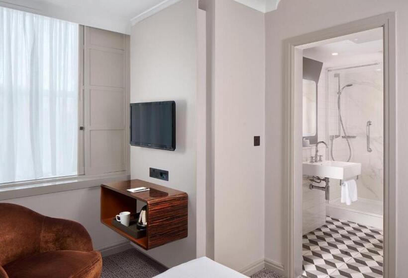 Номер Superior Одноместный, Strand Palace