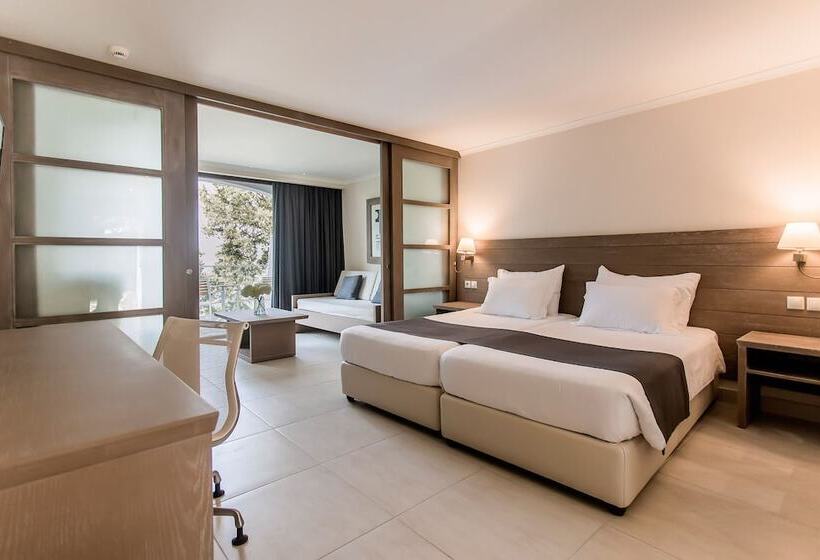 Superior bungalow with sea view, Corfu Holiday Palace