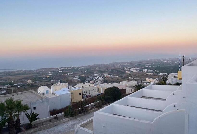 스탠다드 룸, Hellas