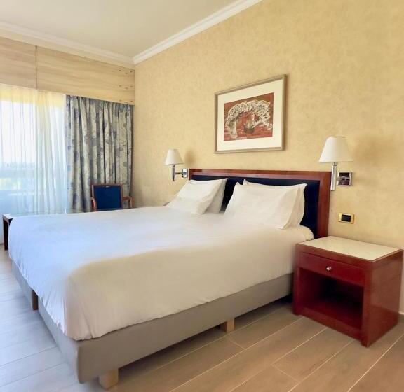 Номер Стандарт Вид на Бассейн, Rodos Palace