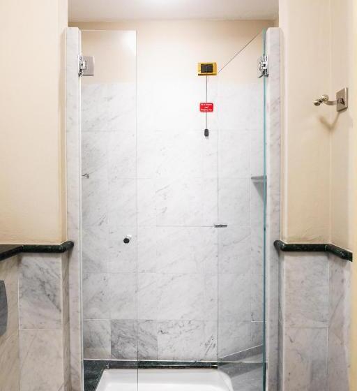اتاق استاندارد, Art Hotel Commercianti