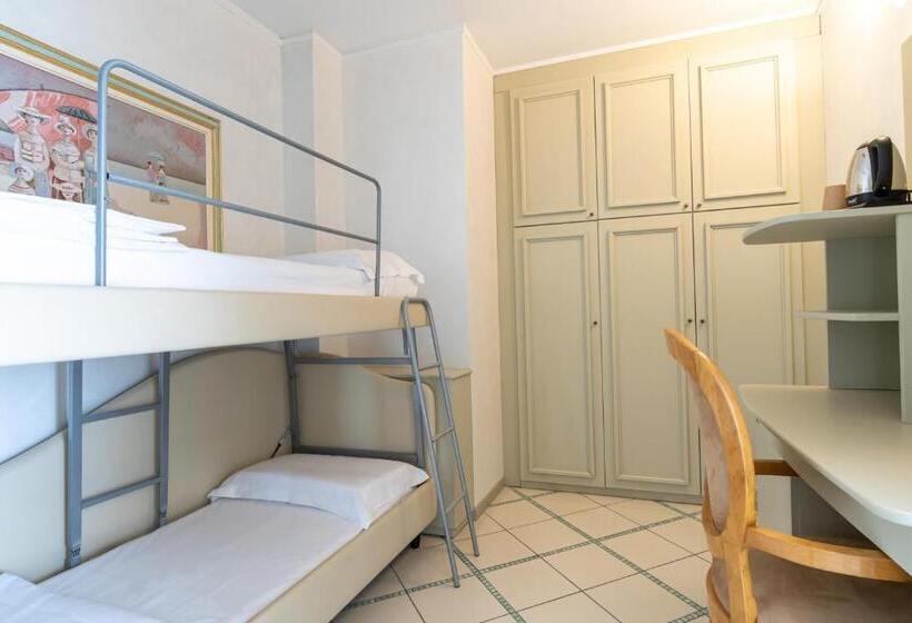 اتاق استاندارد چهار تخته, Gambrinus   Valentini Family Village
