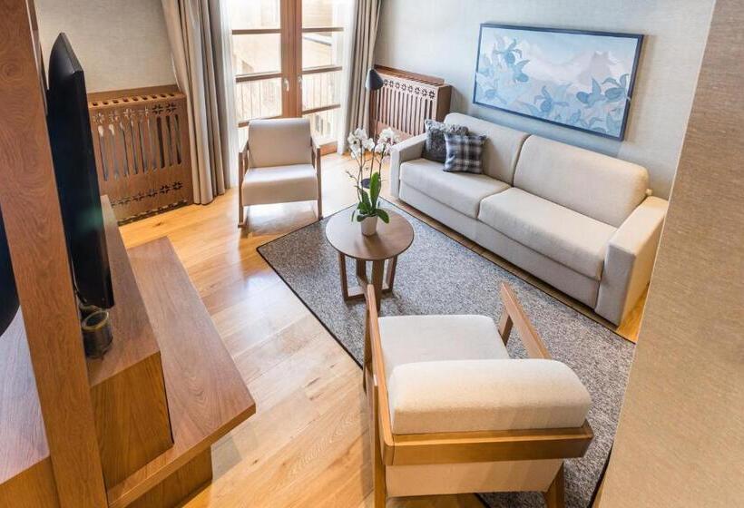 Люкс с Видом, Grand Hotel Savoia Cortina D Ampezzo, A Radisson Collection