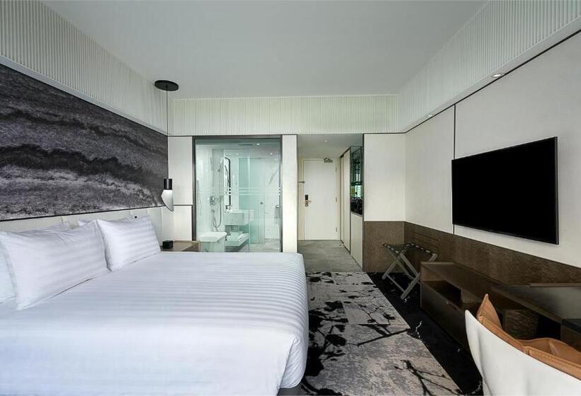 اتاق لوکس با چشم‌انداز شهر, The Park Lane Hong Kong A Pullman