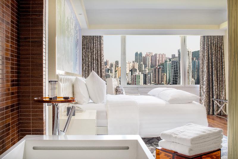 سوییت, The Park Lane Hong Kong A Pullman