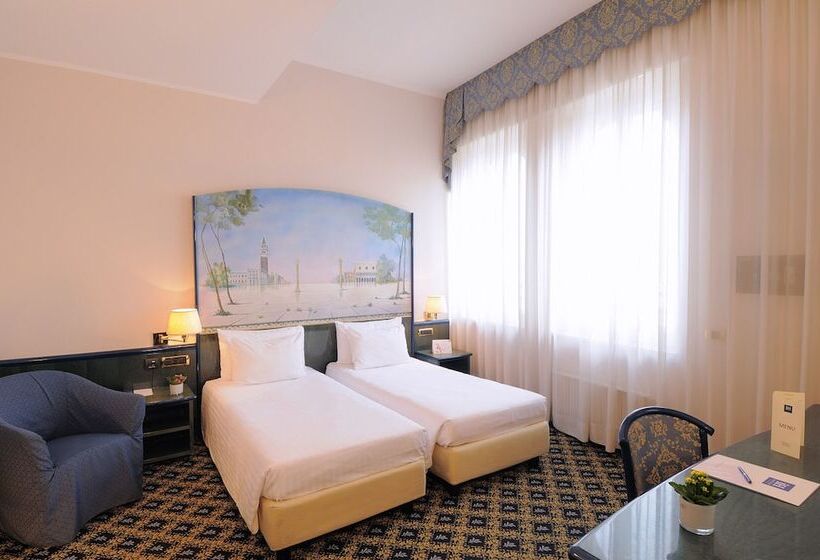 اتاق استاندارد, Ih Hotels Milano Ambasciatori