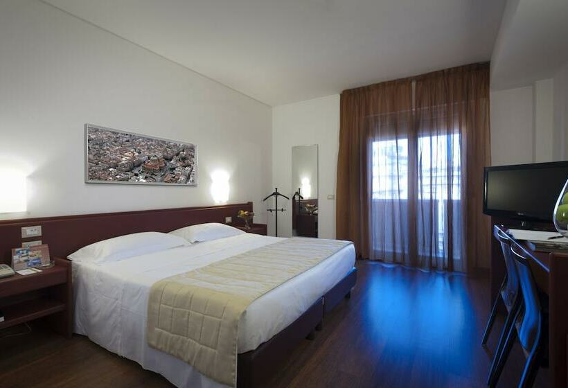 اتاق استاندارد, Astoria Palace