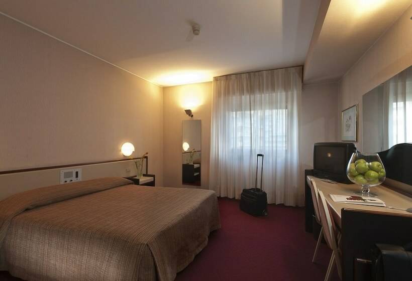 اتاق استاندارد, Astoria Palace