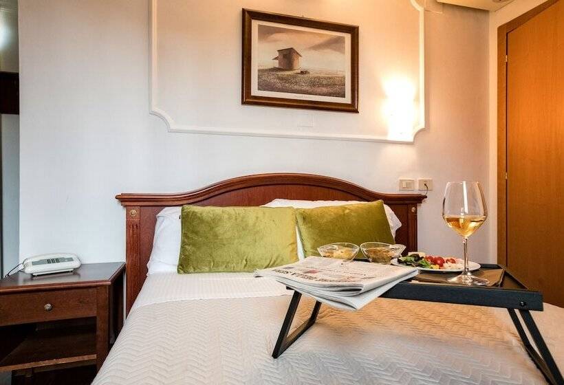 اتاق استاندارد, Grand Hotel Italia