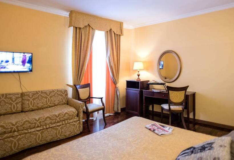 اتاق استاندارد سه نفره, Grand Hotel Italia