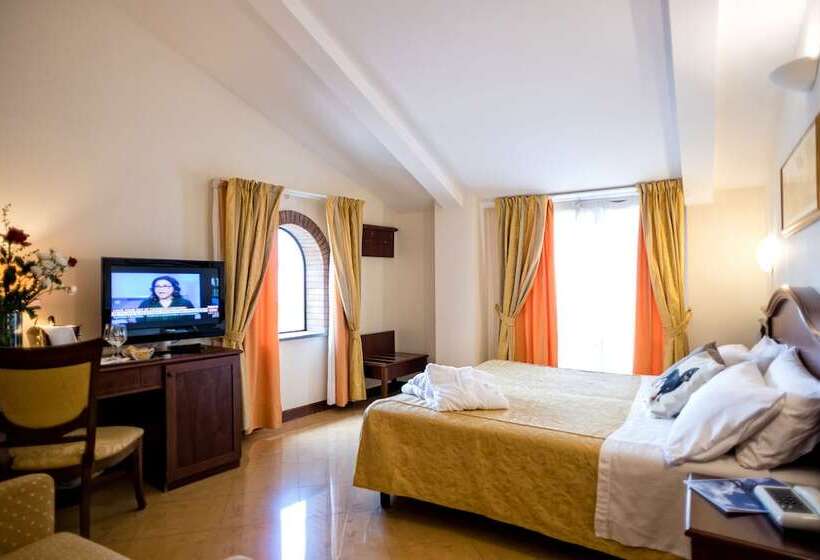 اتاق سوپریور, Grand Hotel Italia