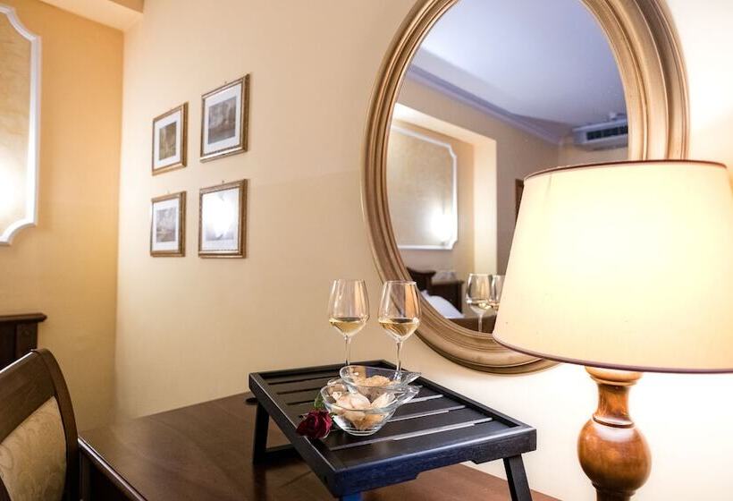 اتاق سوپریور, Grand Hotel Italia