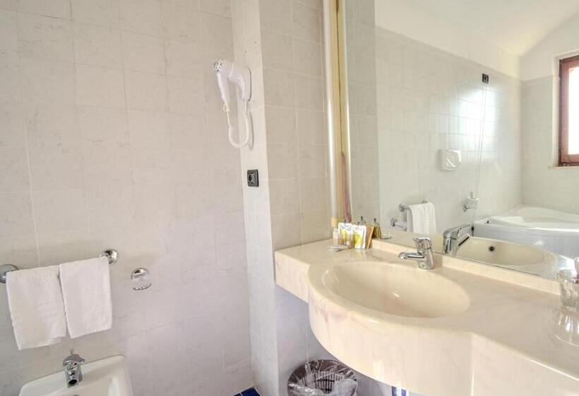 스위트, Mursia Resort & Spa