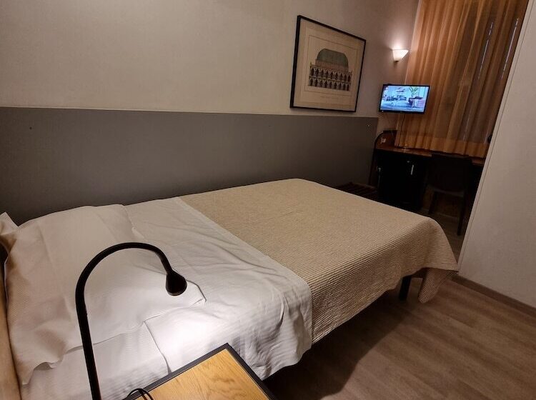 اتاق استاندارد یک نفره, Cityhotel Cristina Vicenza