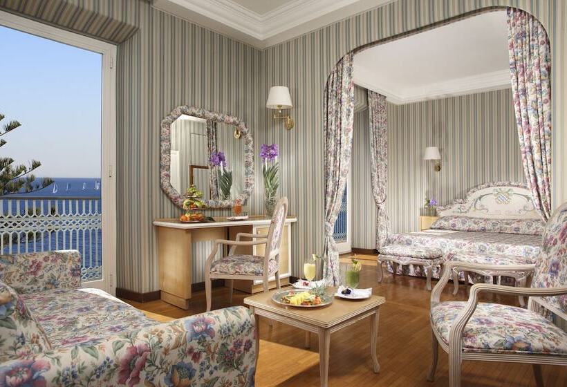 سوییت جونیور با چشم‌انداز دریا, Royal Hotel Sanremo