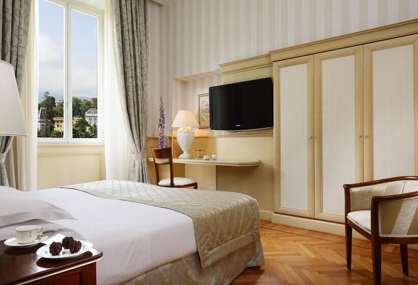 اتاق استاندارد با چشم‌انداز, Royal Hotel Sanremo