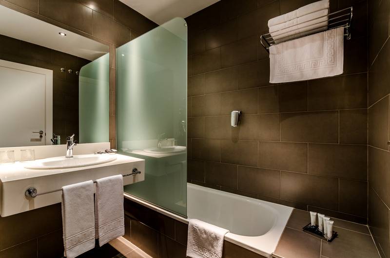 اتاق کلاسیک با چشم‌انداز دریا, Royal Hotel Sanremo