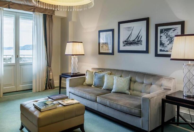سوییت جونیور با چشم‌انداز دریا, Savoia Excelsior Palace Trieste   Starhotels Collezione