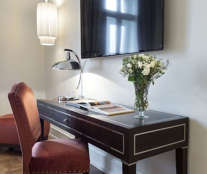 اتاق سوپریور با چشم‌انداز دریا, Savoia Excelsior Palace Trieste   Starhotels Collezione
