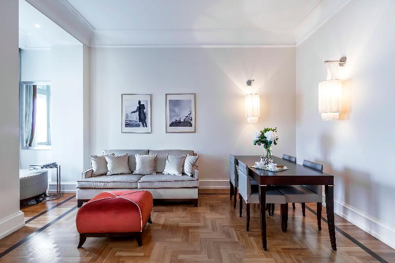 سوییت با چشم‌انداز دریا, Savoia Excelsior Palace Trieste   Starhotels Collezione