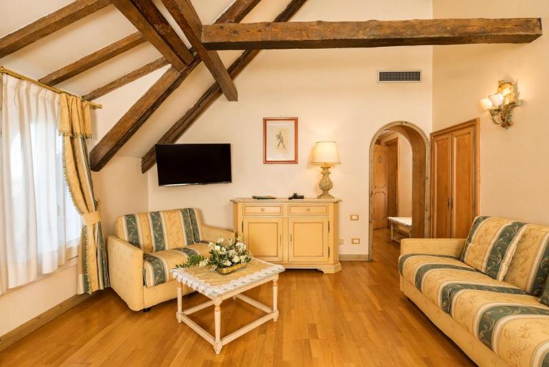 سوییت, Villa Laguna