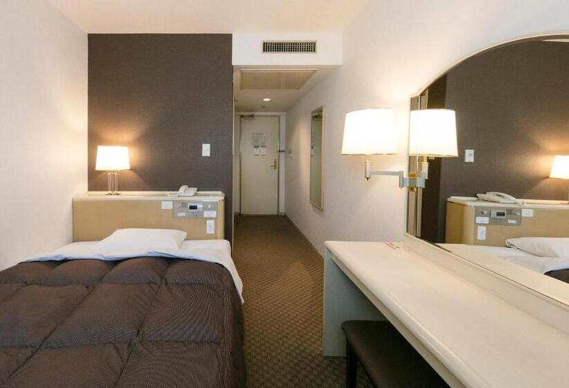 اتاق استاندارد یک نفره, Okayama Washington Hotel Plaza