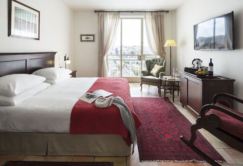 חדר נוחות נוף לבריכה, The American Colony Hotel   Small Luxury Hotels Of The World