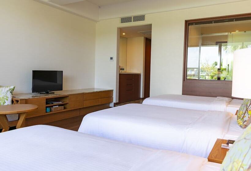Deluxe Room Mountain View, The Moon Beach Museum Resort