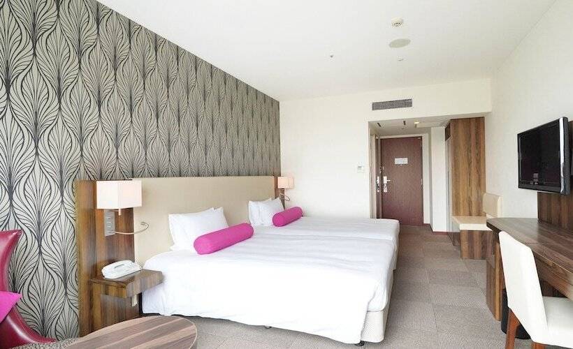 اتاق سوپریور, Mercure Okinawa Naha