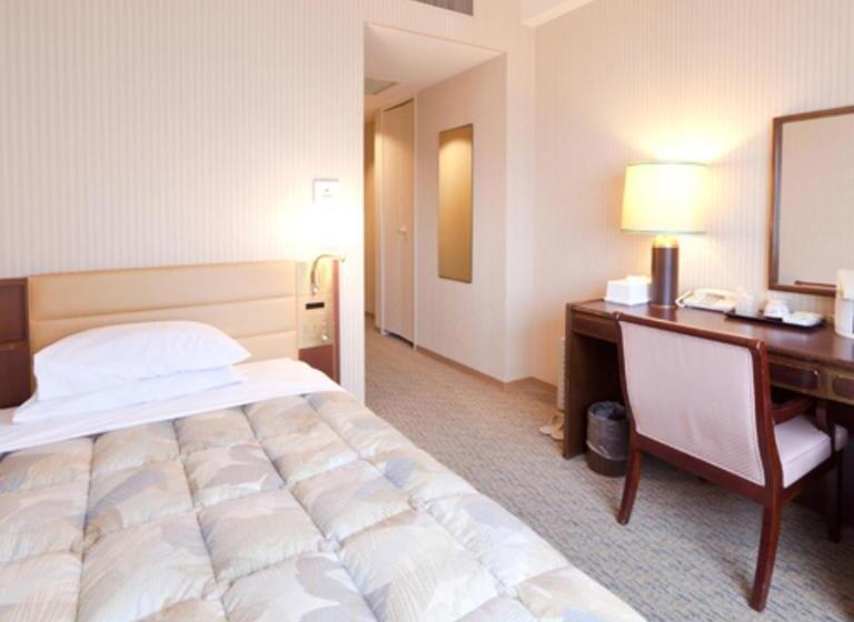 이코노미 룸, Grand Terrace Toyama