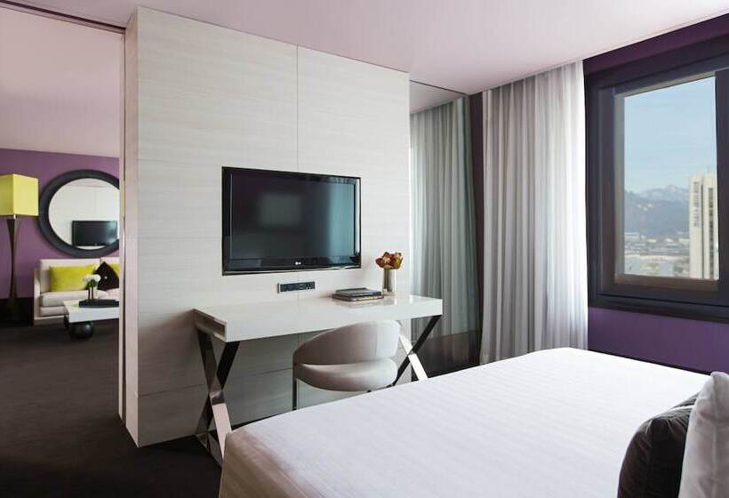 سوئیت کلاب, The Plaza Seoul, Autograph Collection